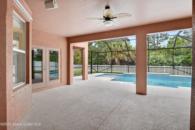 509 Easton Forest Circle SE, Palm Bay, FL 32909
