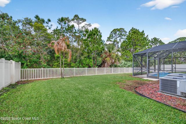509 Easton Forest Circle SE, Palm Bay, FL 32909