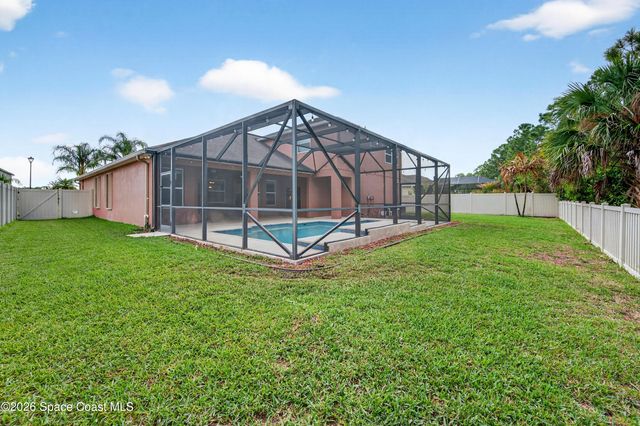 509 Easton Forest Circle SE, Palm Bay, FL 32909