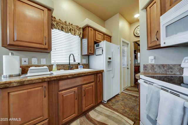 17200 W BELL Road W 817, Surprise, AZ 85374