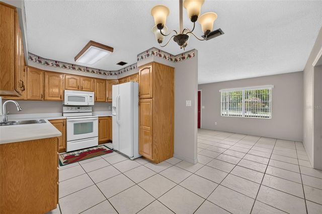 212 15TH AVENUE, Ocoee, FL 34761