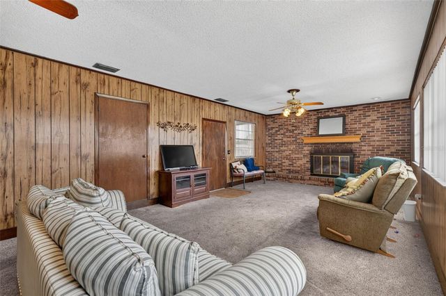 212 15TH AVENUE, Ocoee, FL 34761