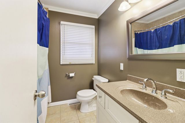 310 SE 7th Street, Ankeny, IA 50021