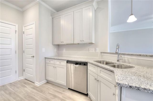 259 Summit Height Drive, Cartersville, GA 30121