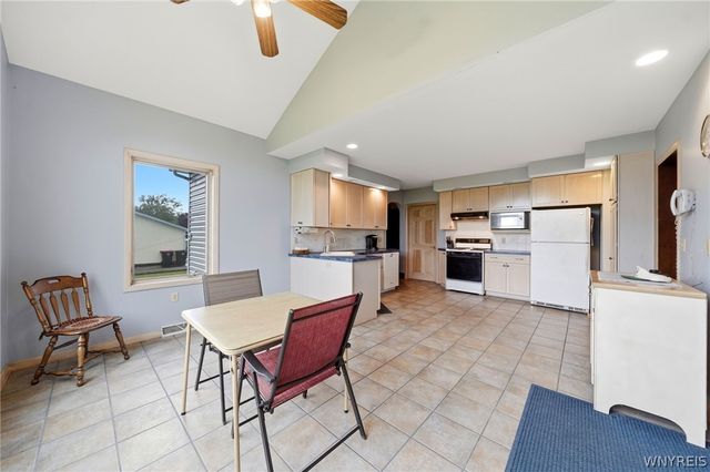 517 Lake Avenue, Lancaster, NY 14086