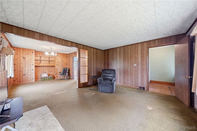 517 Lake Avenue, Lancaster, NY 14086