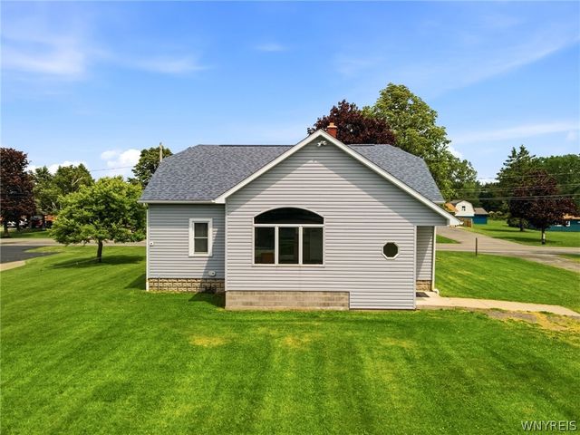 517 Lake Avenue, Lancaster, NY 14086