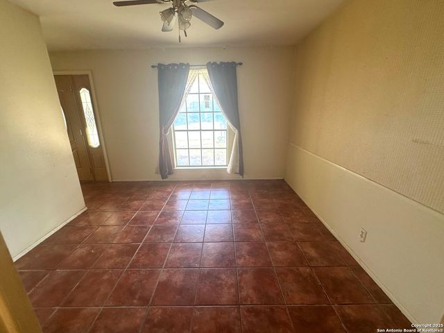 9623 Caney Creek, San Antonio, TX 78245