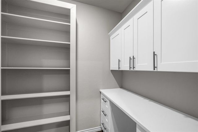 4297 Peak Ln, Elgin, OK 73538