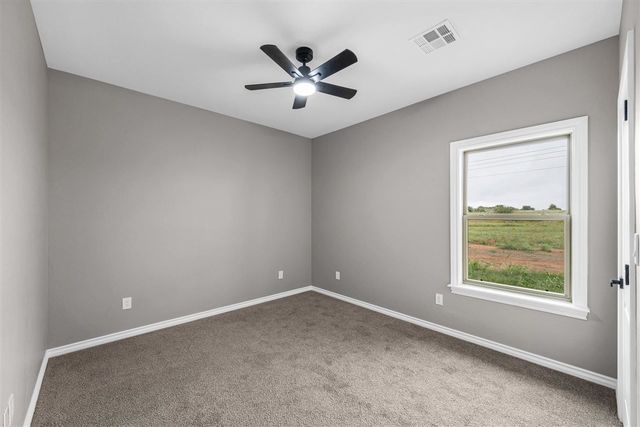 4297 Peak Ln, Elgin, OK 73538