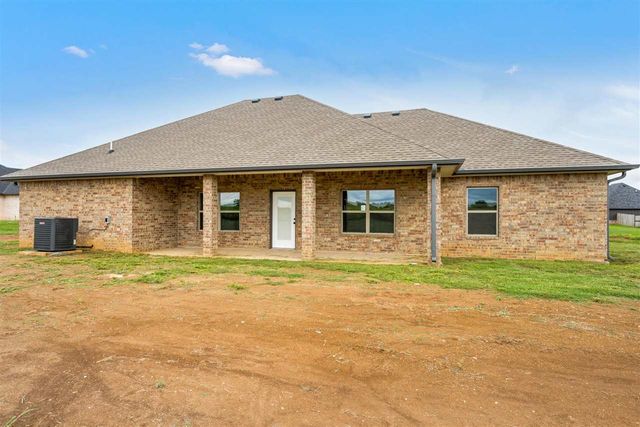 4297 Peak Ln, Elgin, OK 73538