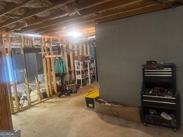 301 Thomas Wilson Road, Roopville, GA 30170
