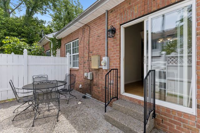 2120 Lebanon Pike Apt 90, Nashville, TN 37210