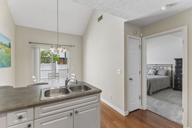 2120 Lebanon Pike Apt 90, Nashville, TN 37210