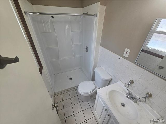 11007 Landseer Drive, St Louis, MO 63136