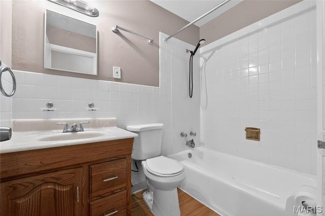 11007 Landseer Drive, St Louis, MO 63136