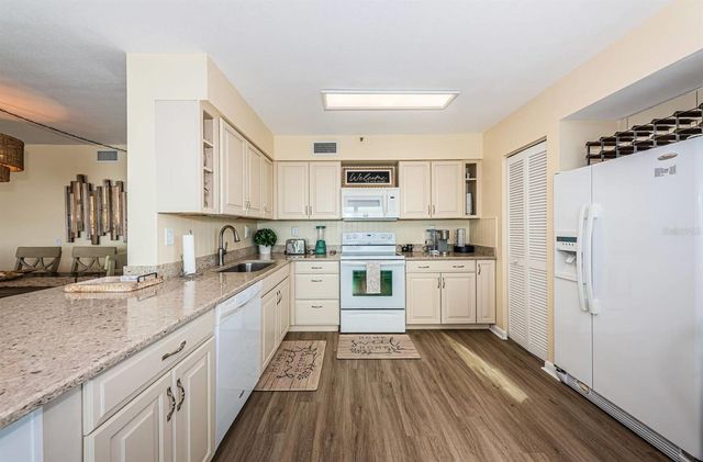 6291 BAHIA DEL MAR CIRCLE 903, St Petersburg, FL 33715