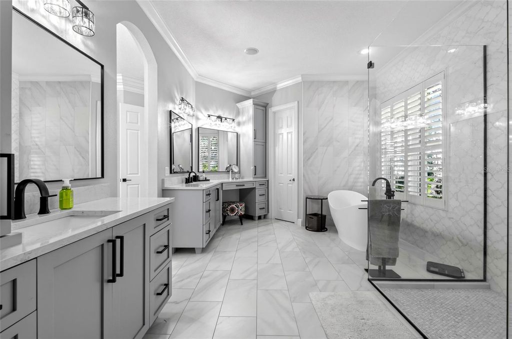 Image 21 of property listing at 9904 BRENTFORD COURT, Windermere, FL 34786