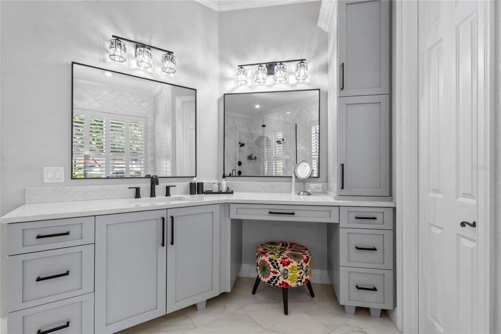 Image 22 of property listing at 9904 BRENTFORD COURT, Windermere, FL 34786