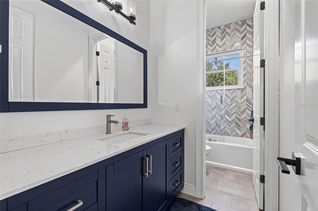 Image 32 of property listing at 9904 BRENTFORD COURT, Windermere, FL 34786