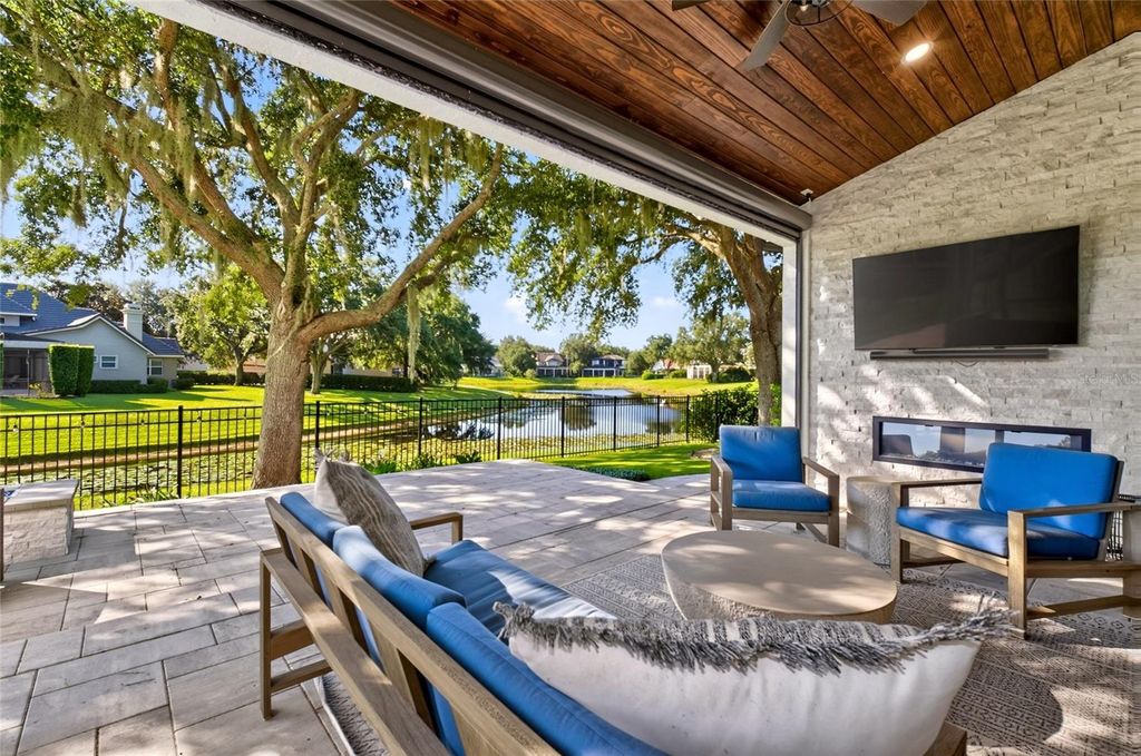 Image 41 of property listing at 9904 BRENTFORD COURT, Windermere, FL 34786