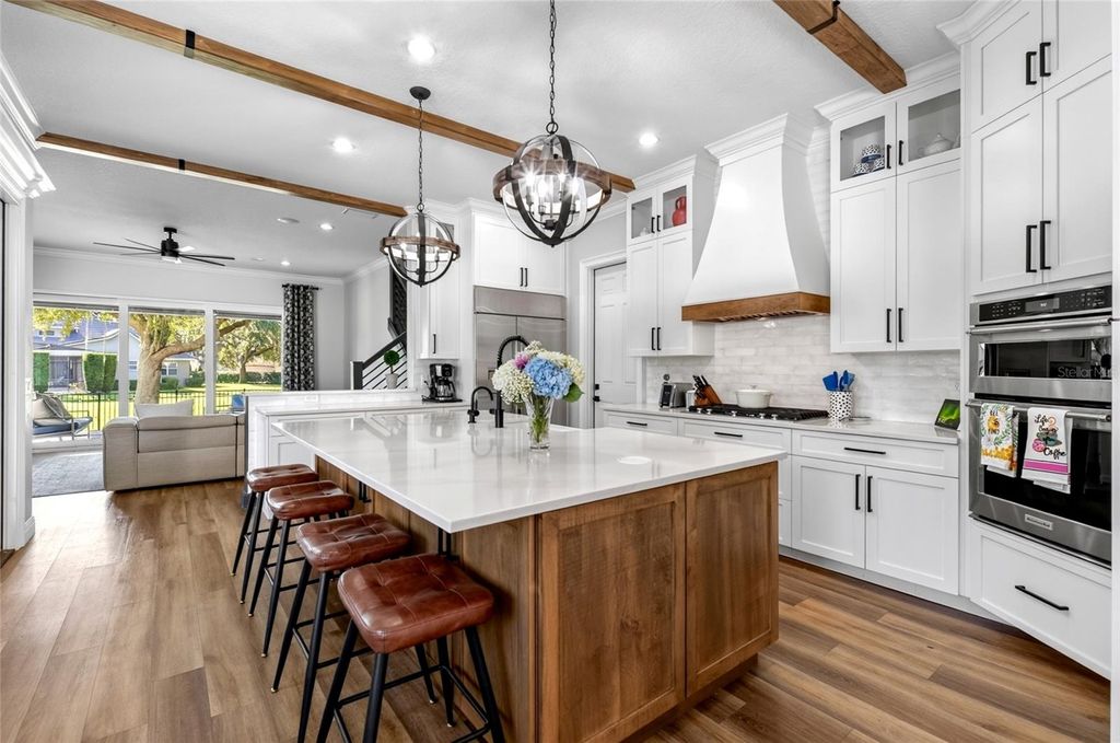Image 9 of property listing at 9904 BRENTFORD COURT, Windermere, FL 34786