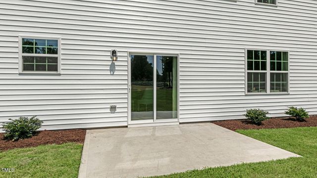 220 Hartfield Avenue, Raeford, NC 28376