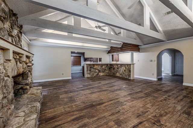 3301 Savell Drive, Baytown, TX 77521