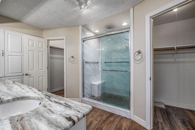 3301 Savell Drive, Baytown, TX 77521