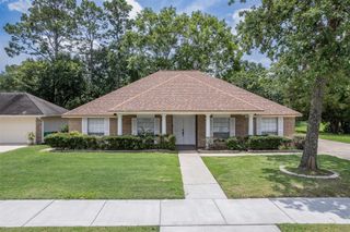 3301 Savell Drive, Baytown, TX 77521