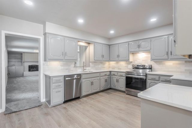 406 NW 45th Street, Oklahoma City, OK 73118