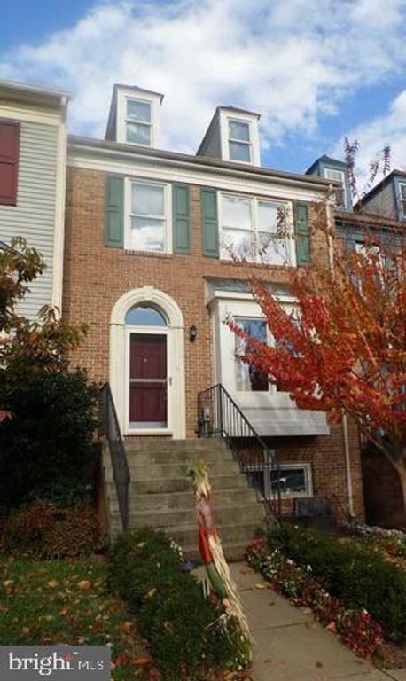 43607 BLACKSMITH SQ, Ashburn, VA 20147