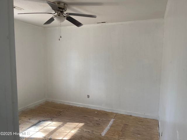 152 Howard Farm Road, Newport, NC 28570