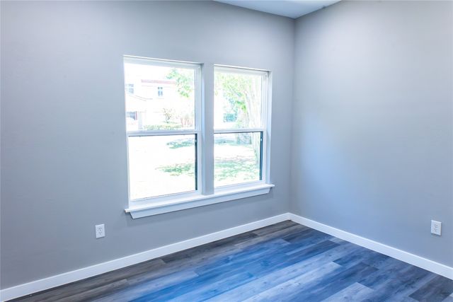 223 E Shreveport Street, Van Alstyne, TX 75495