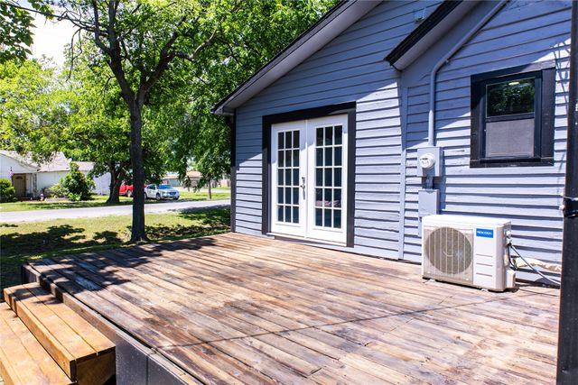 223 E Shreveport Street, Van Alstyne, TX 75495