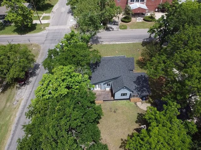 223 E Shreveport Street, Van Alstyne, TX 75495