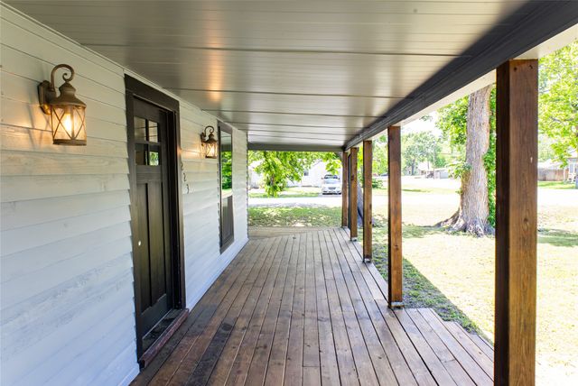 223 E Shreveport Street, Van Alstyne, TX 75495