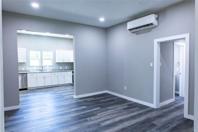 223 E Shreveport Street, Van Alstyne, TX 75495