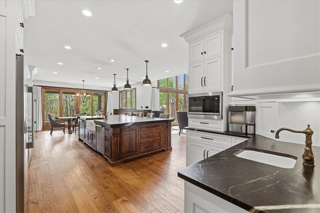 5709 N Montour Rd, Richland, PA 15044