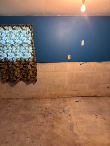 703 Highway F, Anderson, MO 64831