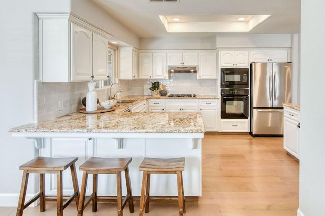 418 S Creek Drive, Madera, CA 93637