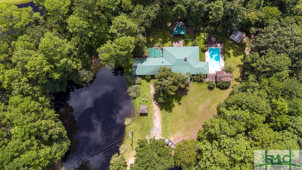 Image 12 of property listing at 1335 Pine Barren Road, Pooler, GA 31322