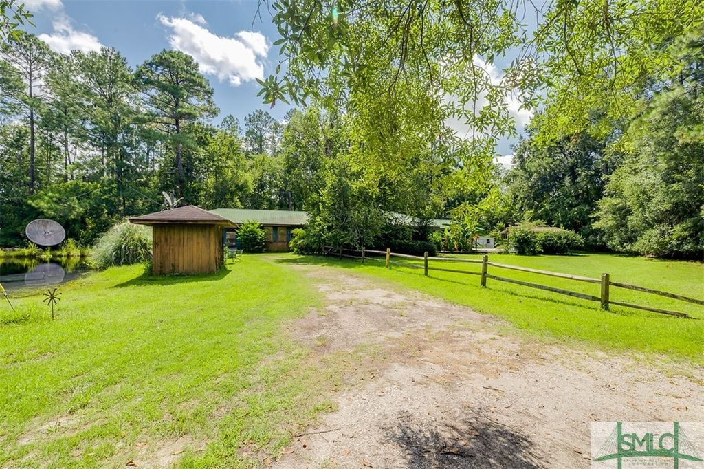 Image 20 of property listing at 1335 Pine Barren Road, Pooler, GA 31322
