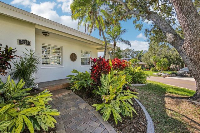 3966 HIGH BLUFF DRIVE, Largo, FL 33770