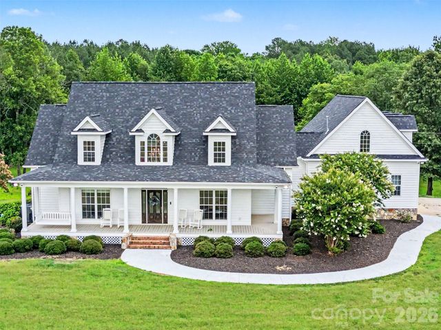 940 Wade Funderburk Road, Pageland, SC 29728
