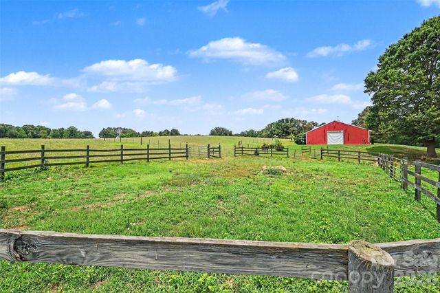 940 Wade Funderburk Road, Pageland, SC 29728