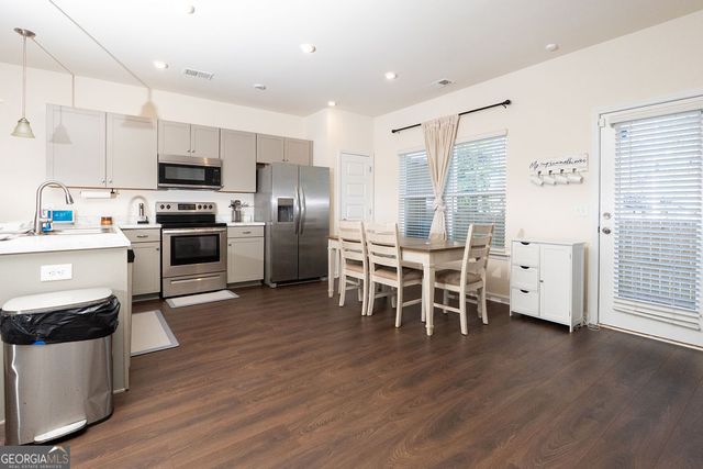 5741 Silver Lake Drive, Mableton, GA 30126