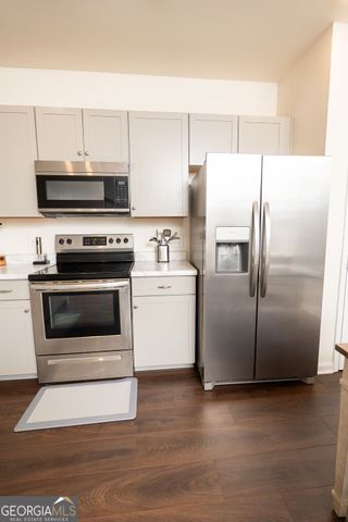 5741 Silver Lake Drive, Mableton, GA 30126