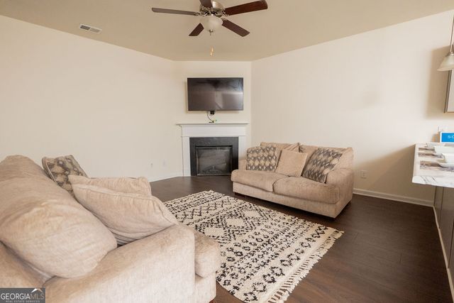 5741 Silver Lake Drive, Mableton, GA 30126