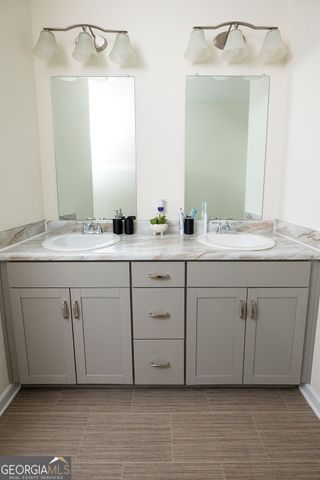 5741 Silver Lake Drive, Mableton, GA 30126